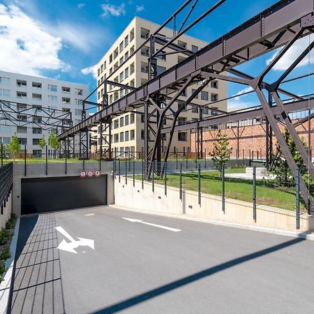 Bright 2Br - 5Th Floor, Balcony, Free Parking By Gravity Prague Apartman Kültér fotó