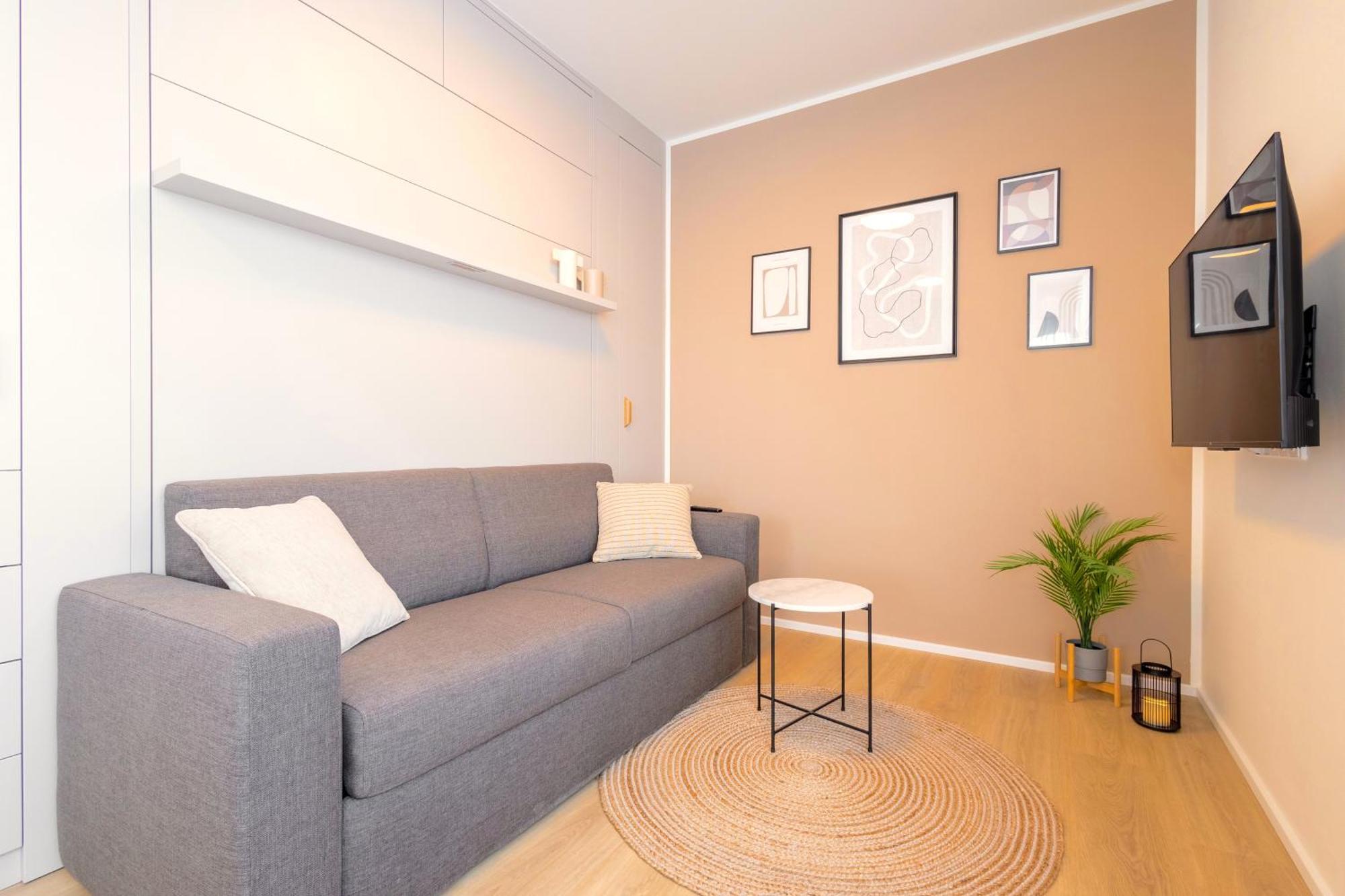 Bright 2Br - 5Th Floor, Balcony, Free Parking By Gravity Prague Apartman Kültér fotó