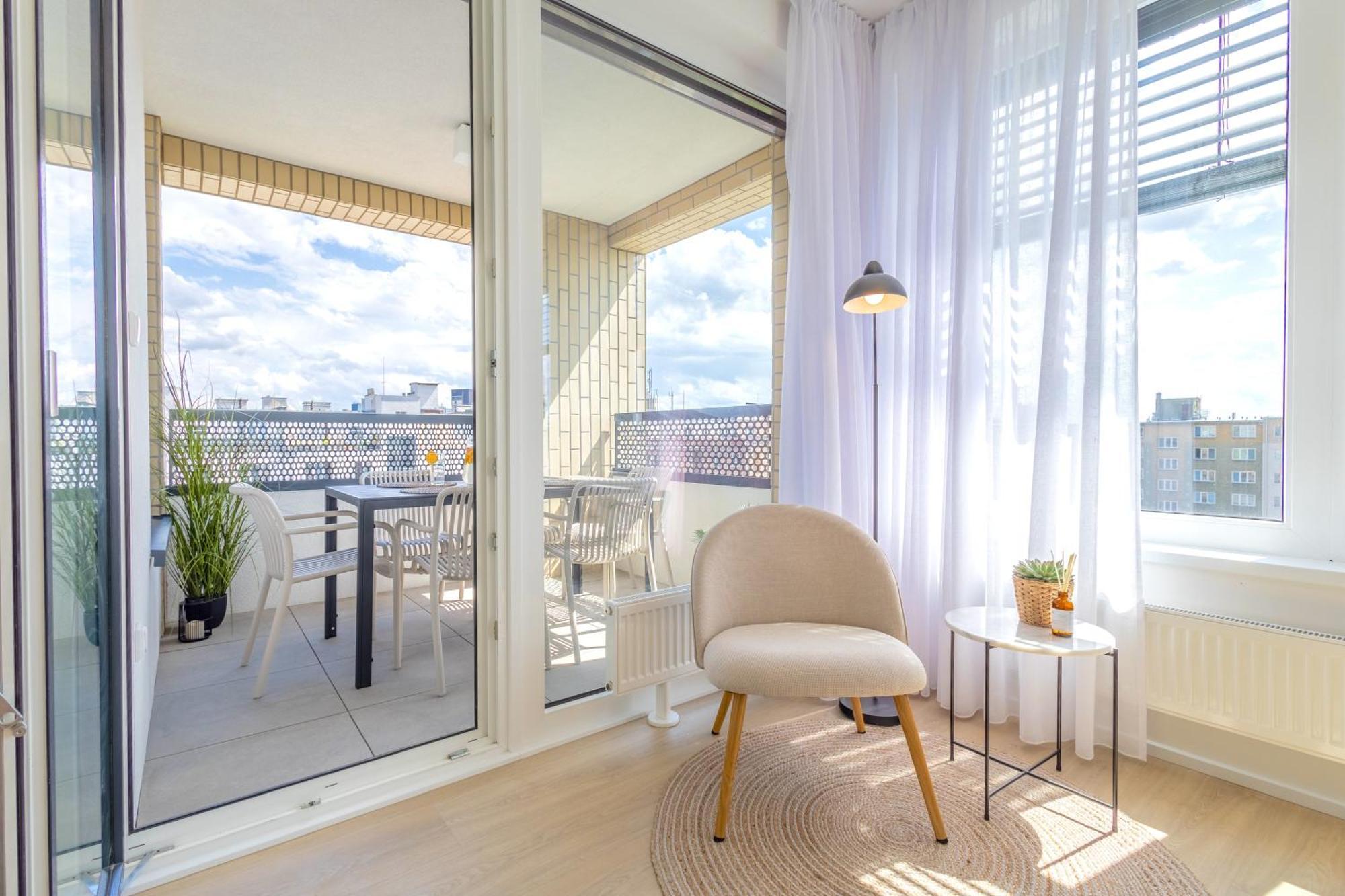 Bright 2Br - 5Th Floor, Balcony, Free Parking By Gravity Prague Apartman Kültér fotó